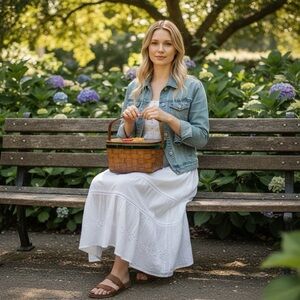 VTG 70s Hand Made Basket Purse Woven Wood Fabric Lined 3D Flowers Mirror Signed‎